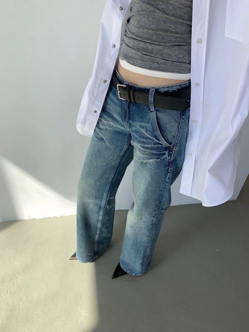 IN STOCK | Haru low-rise blue jeans