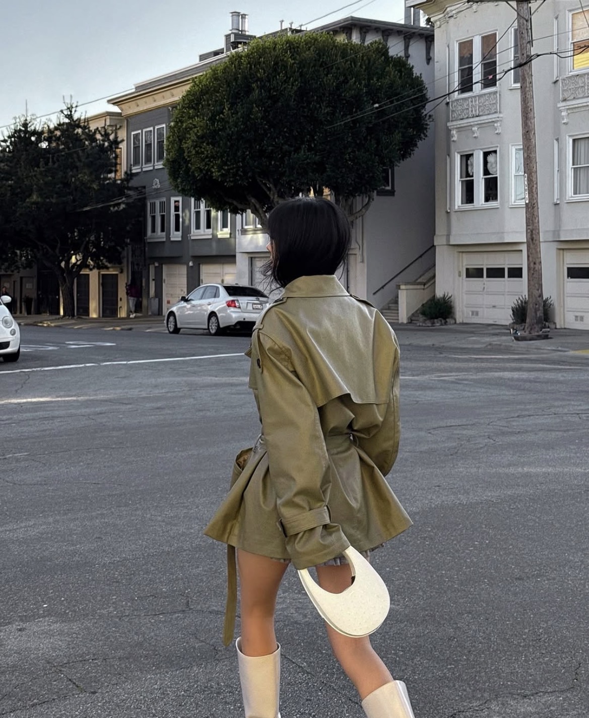 IN STOCK | ARMARIUM TRENCH COAT FAUX LEATHER - Image 4