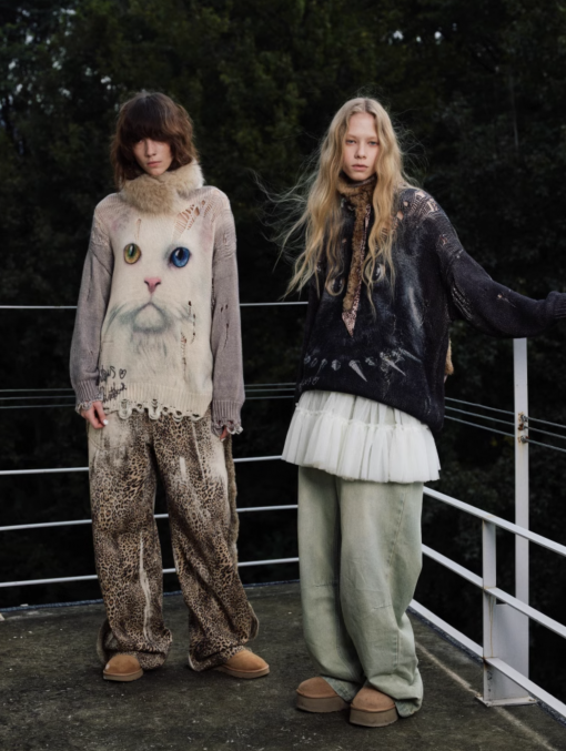 Alternative view of IN STOCK | FIERCE CAT FURRY FRIEND OVERSIZED SWEATER – 2COLORS