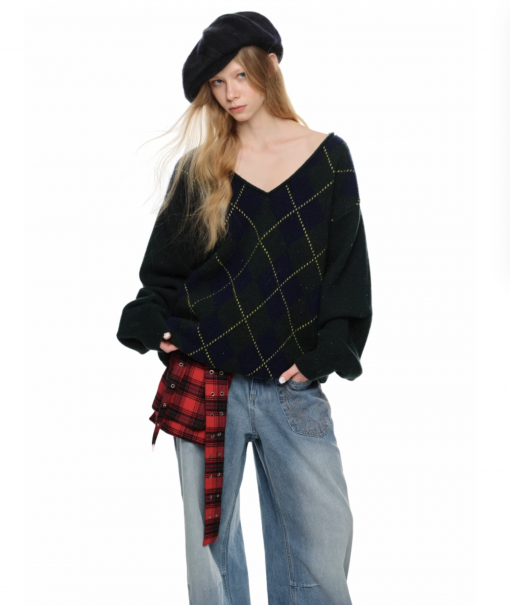 IN STOCK | GREEN ARGYLE LOOSE SWEATER – 2COLORS