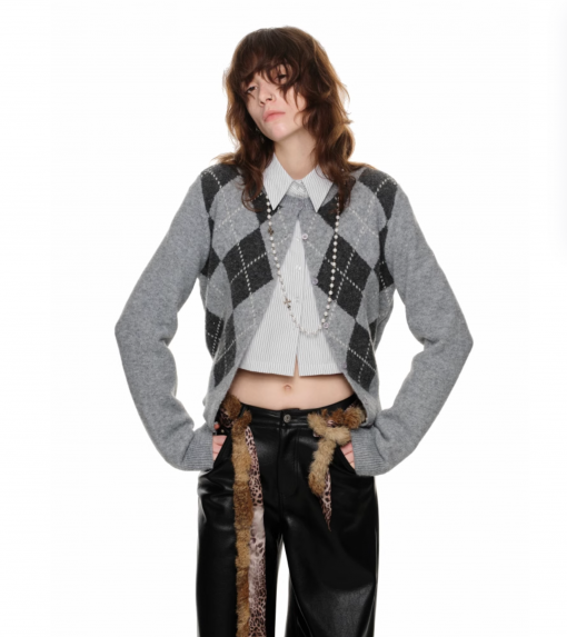 IN STOCK | GRAY ARGYLE JACQUARD CARDIGAN – 2COLORS