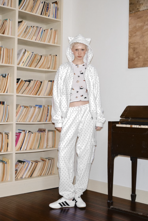 Alternative view of IN STOCK | NYKKO HOODIE & SWEATPANTS – 3COLORS