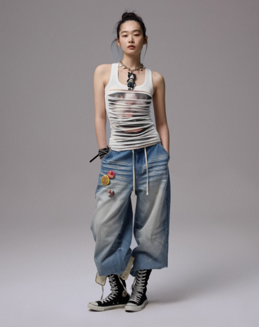 Alternative view of MEOVV TANK TOP