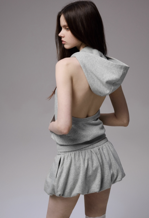 Alternative view of IN STOCK | SAMO 2-PIECES SET (HOODED SWEATSHIRT + VEST TOP) & TULIP MINI SKIRT - 2COLORS