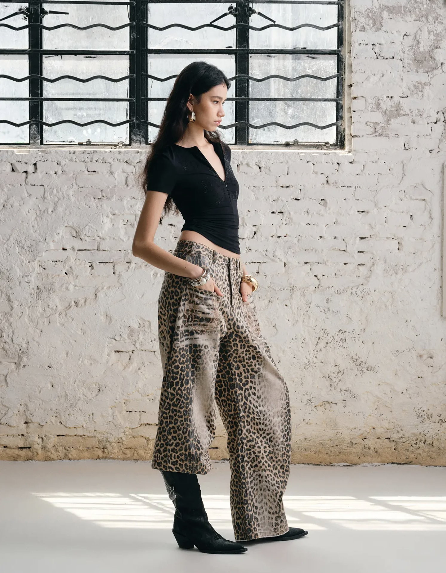 IN STOCK | CHU WASHED LEOPARD WIDE-LEG JEANS - Image 9