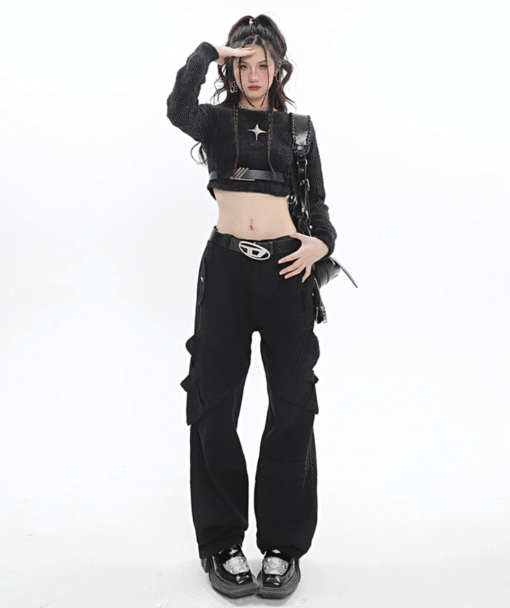 Alternative view of IN STOCK | YOKO WITH STAR BROOCH AND BELT KNIT TOP