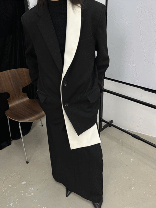 Alternative view of IN STOCK | KALANI COLOUR-BLOCKED LAPEL BLAZER