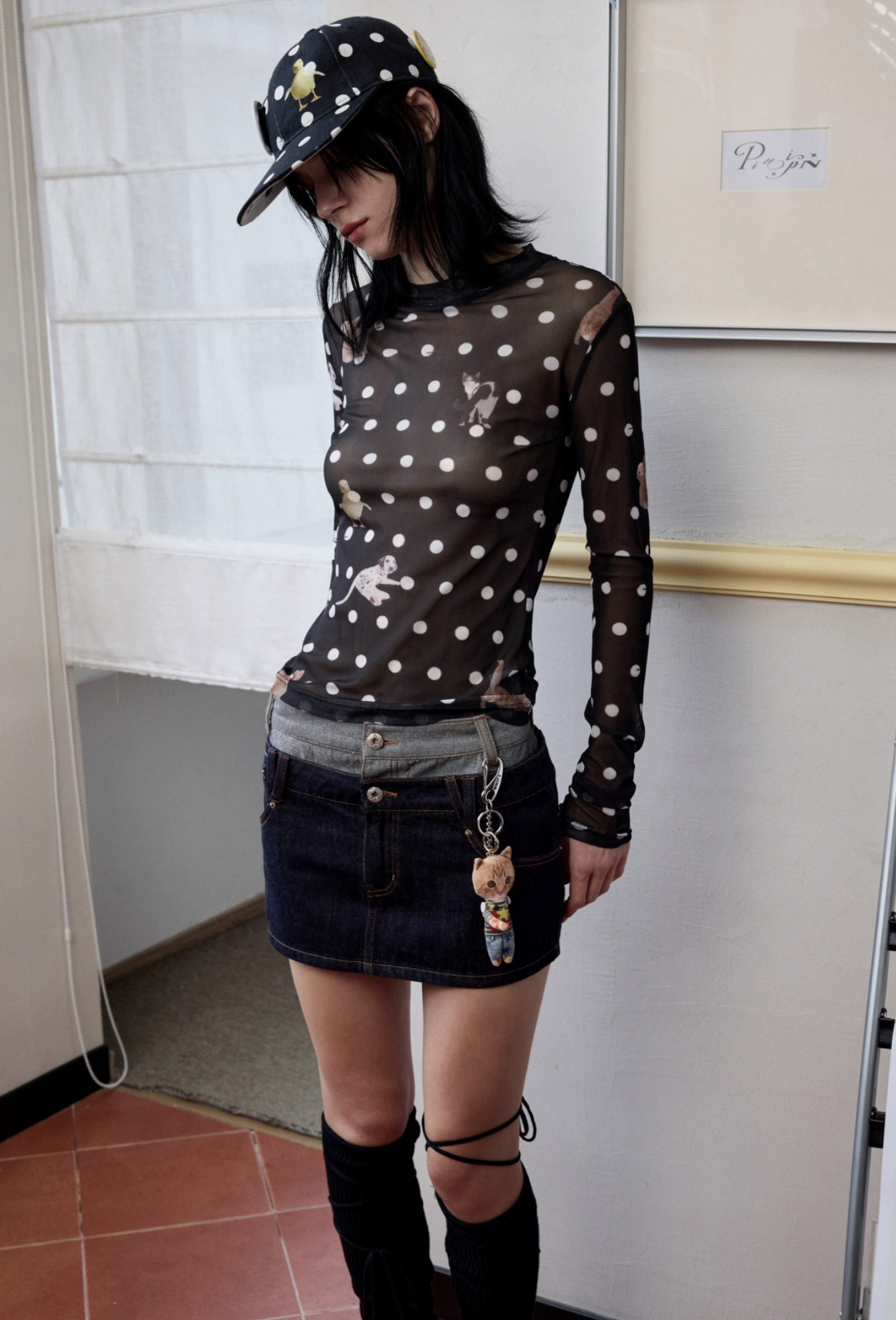 IN STOCK | MOKA POLKA DOT PET PRINT MOCK NECK TOP - 2colors - Image 2