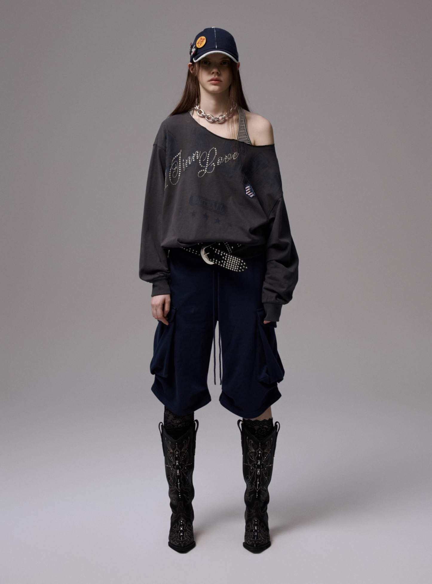 IN STOCK ♱ PENELOPE OFF SHOULDER SWEATSHIRT -- 2colors - Image 12