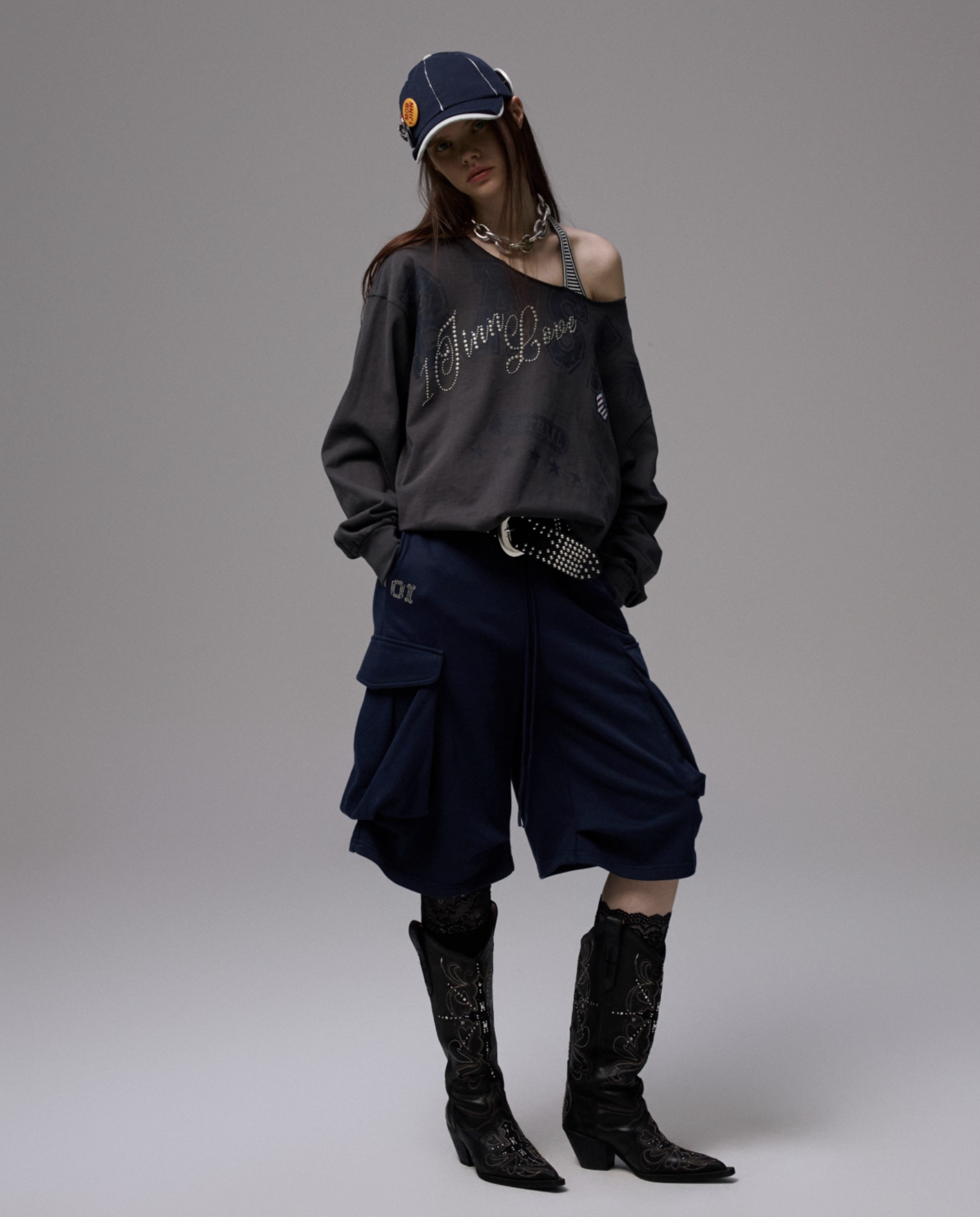 IN STOCK ♱ PENELOPE OFF SHOULDER SWEATSHIRT -- 2colors - Image 26