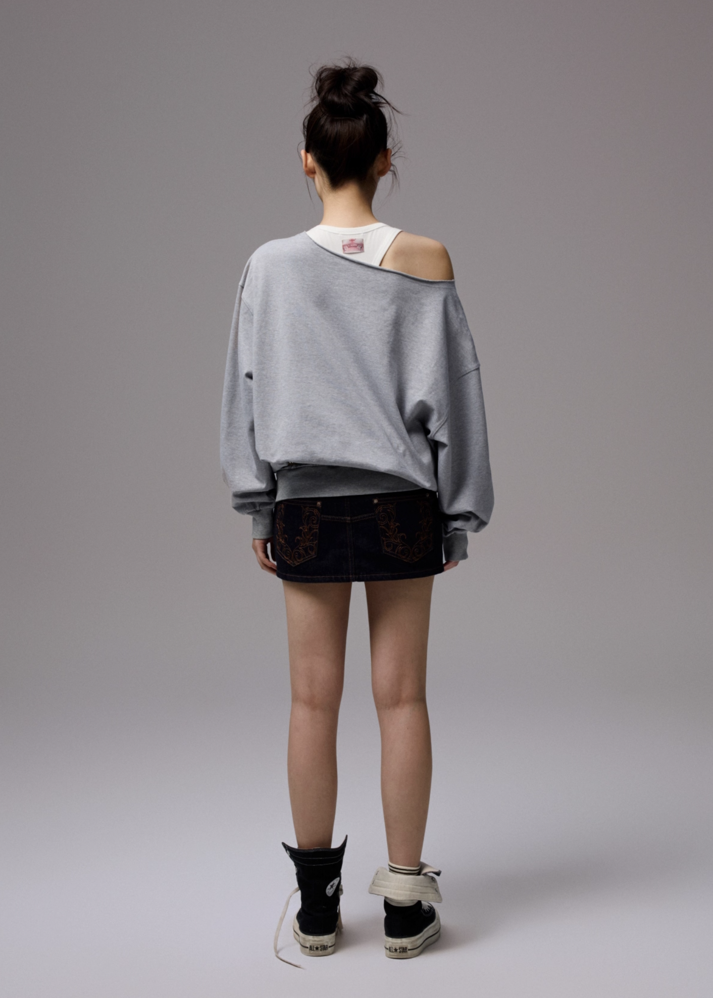 IN STOCK ♱ PENELOPE OFF SHOULDER SWEATSHIRT -- 2colors - Image 21