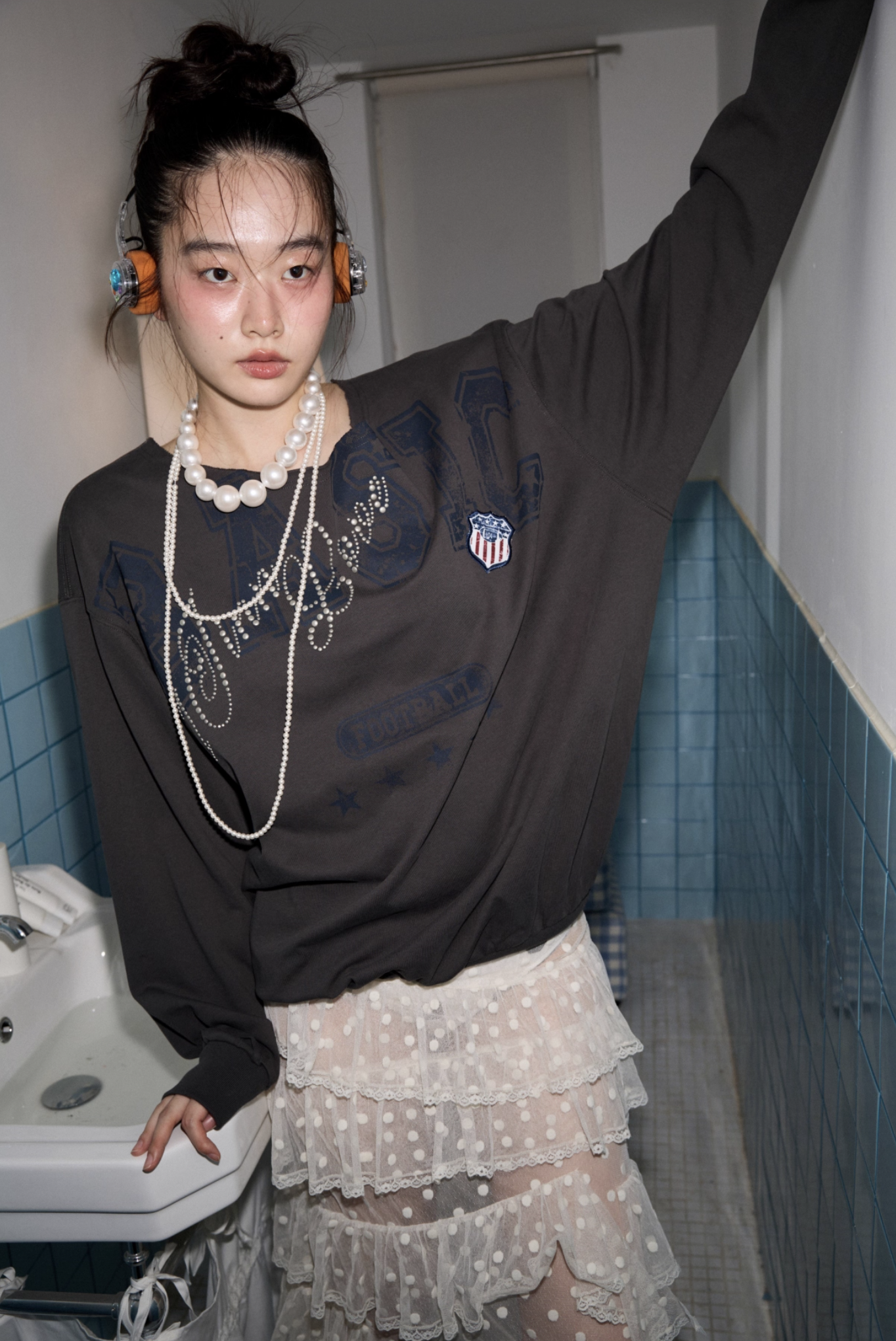 IN STOCK ♱ PENELOPE OFF SHOULDER SWEATSHIRT -- 2colors - Image 5