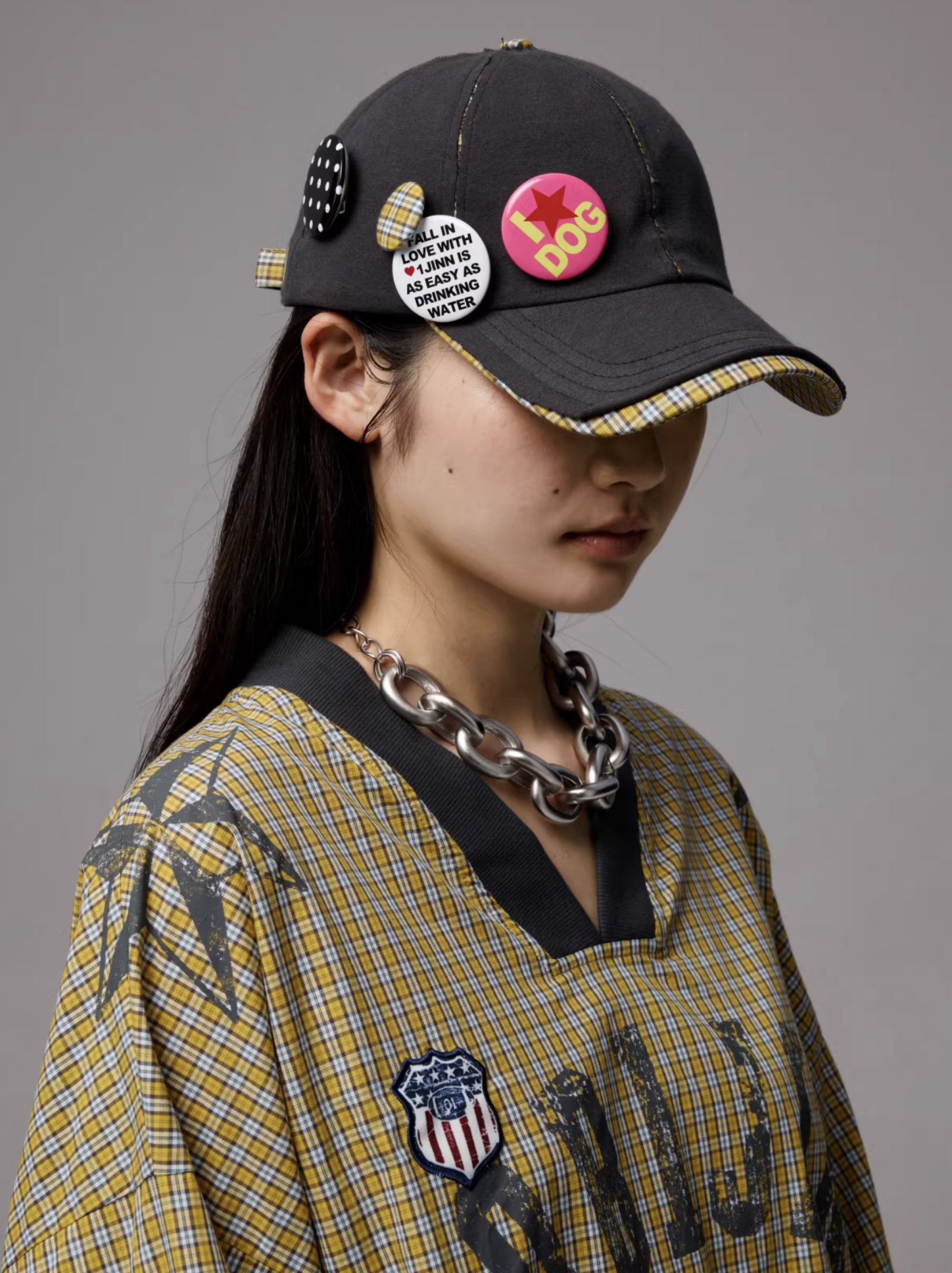 IN STOCK ♱ DARK GRAY CONTRAST POP CAP + PLAYFUL REMOVABLE PIN BADGES