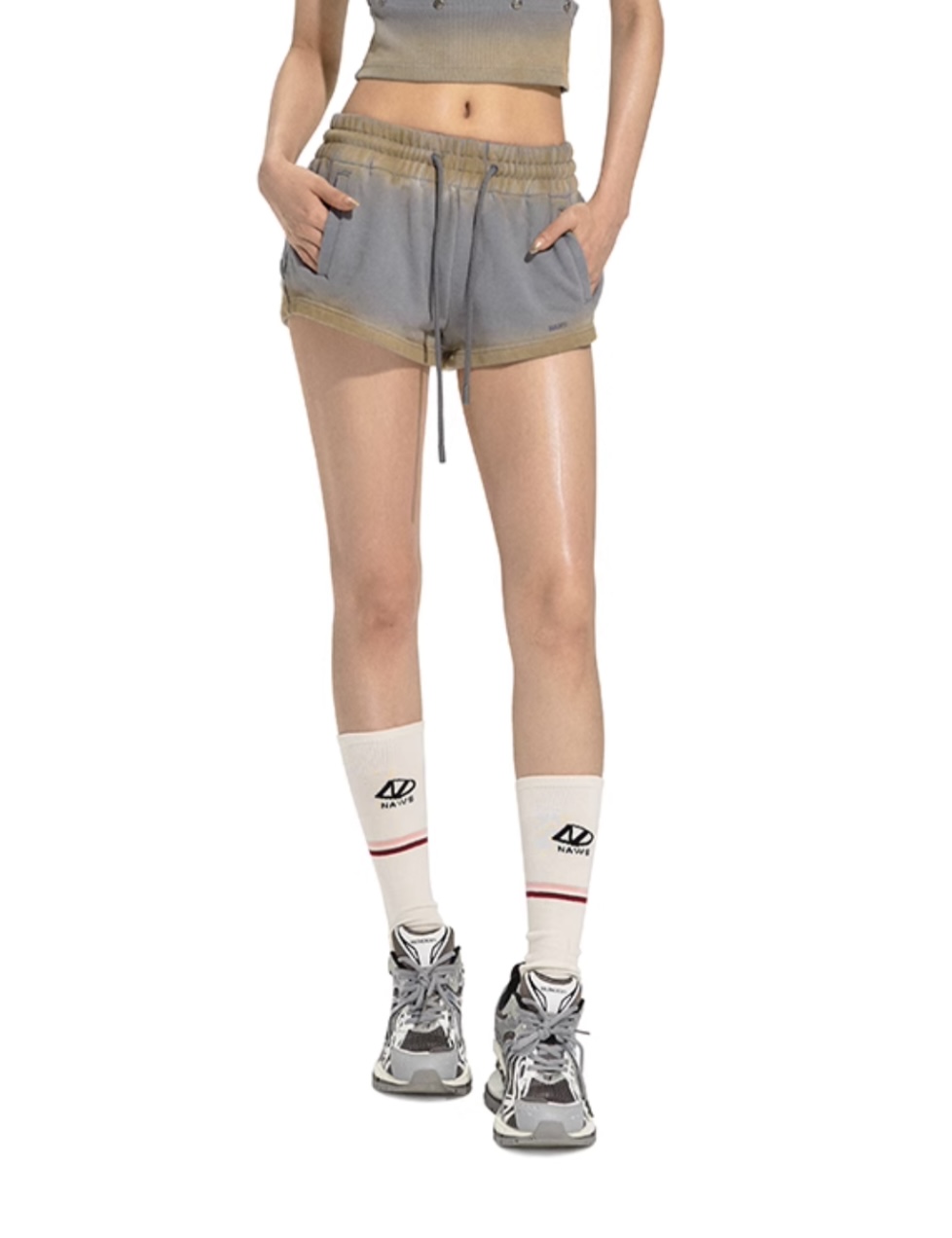 IN STOCK | AMI SHORTS - Image 4