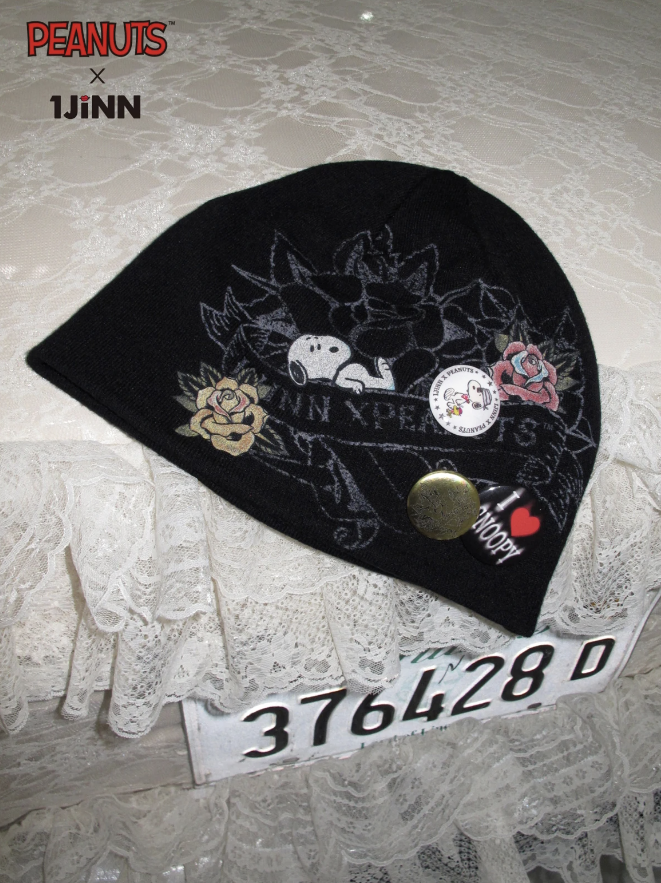 IN STOCK ♱ 1JINN TATTOO SNOOPY GRAPHIC BEANIE WITH PIN SET - BLACK - Image 6