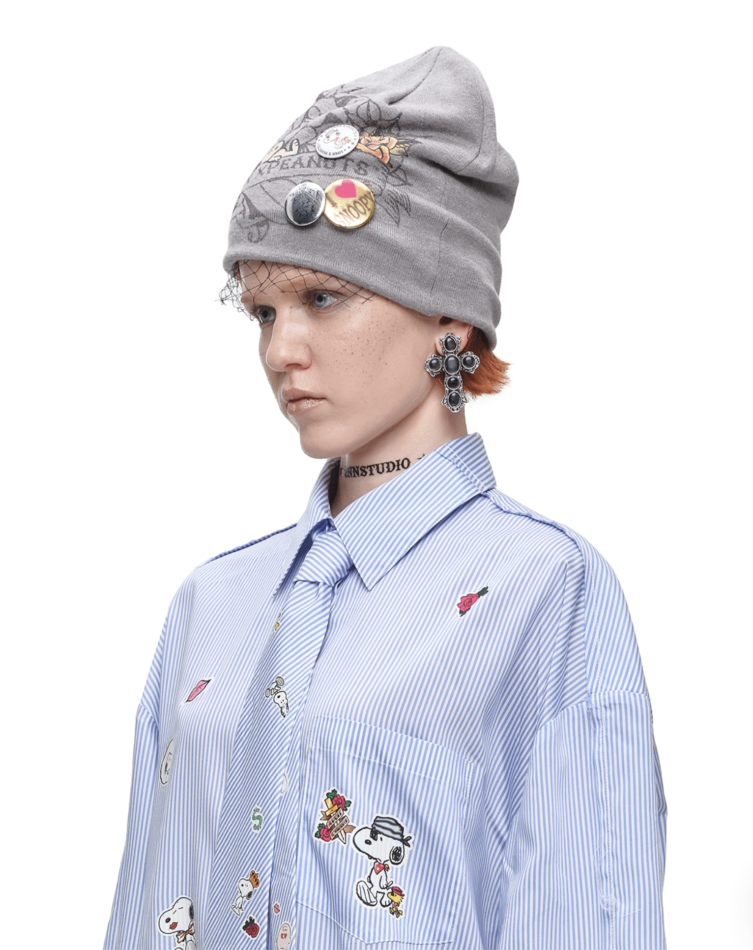 IN STOCK ♱ 1JINN TATTOO SNOOPY GRAPHIC BEANIE WITH PIN SET - GRAY - Image 3