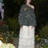 1JINN off-shoulder camo sweatshirt