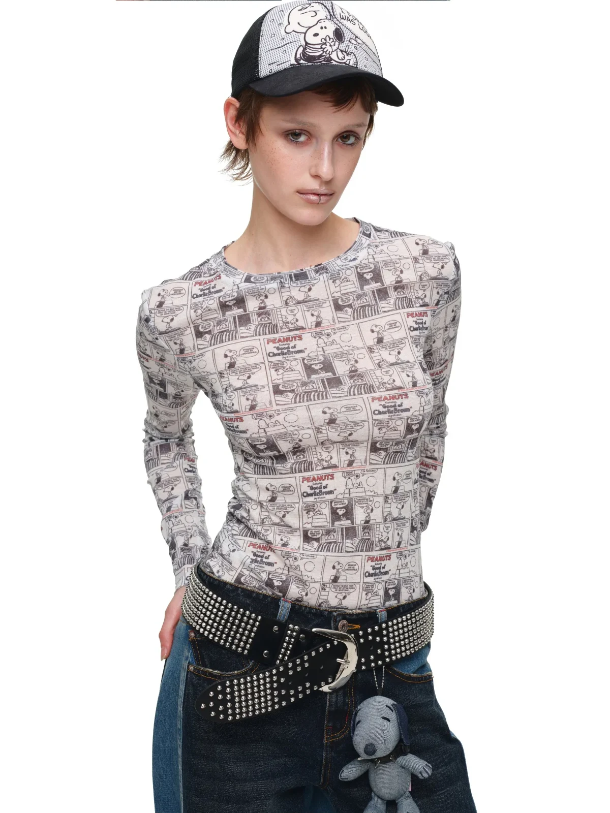 1jinn snoopy vintage newsprint sheer stretch top 12
