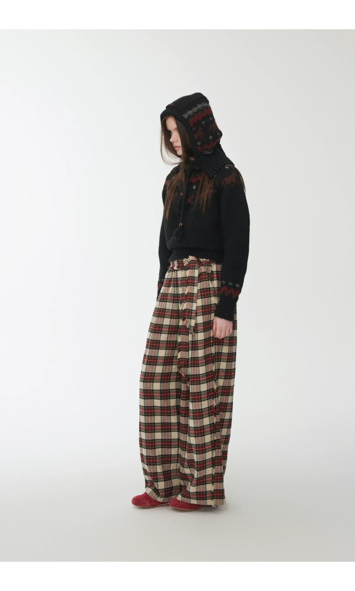 1Jinn Fair Isle Pony Jacquard Knit Hood 15