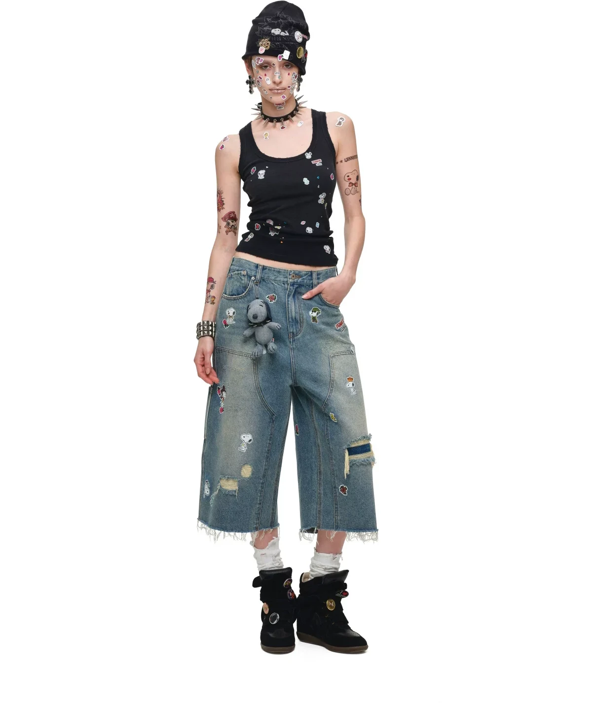 1Jinn X Snoopy Sticker Print Cropped Baggy Jeans 12