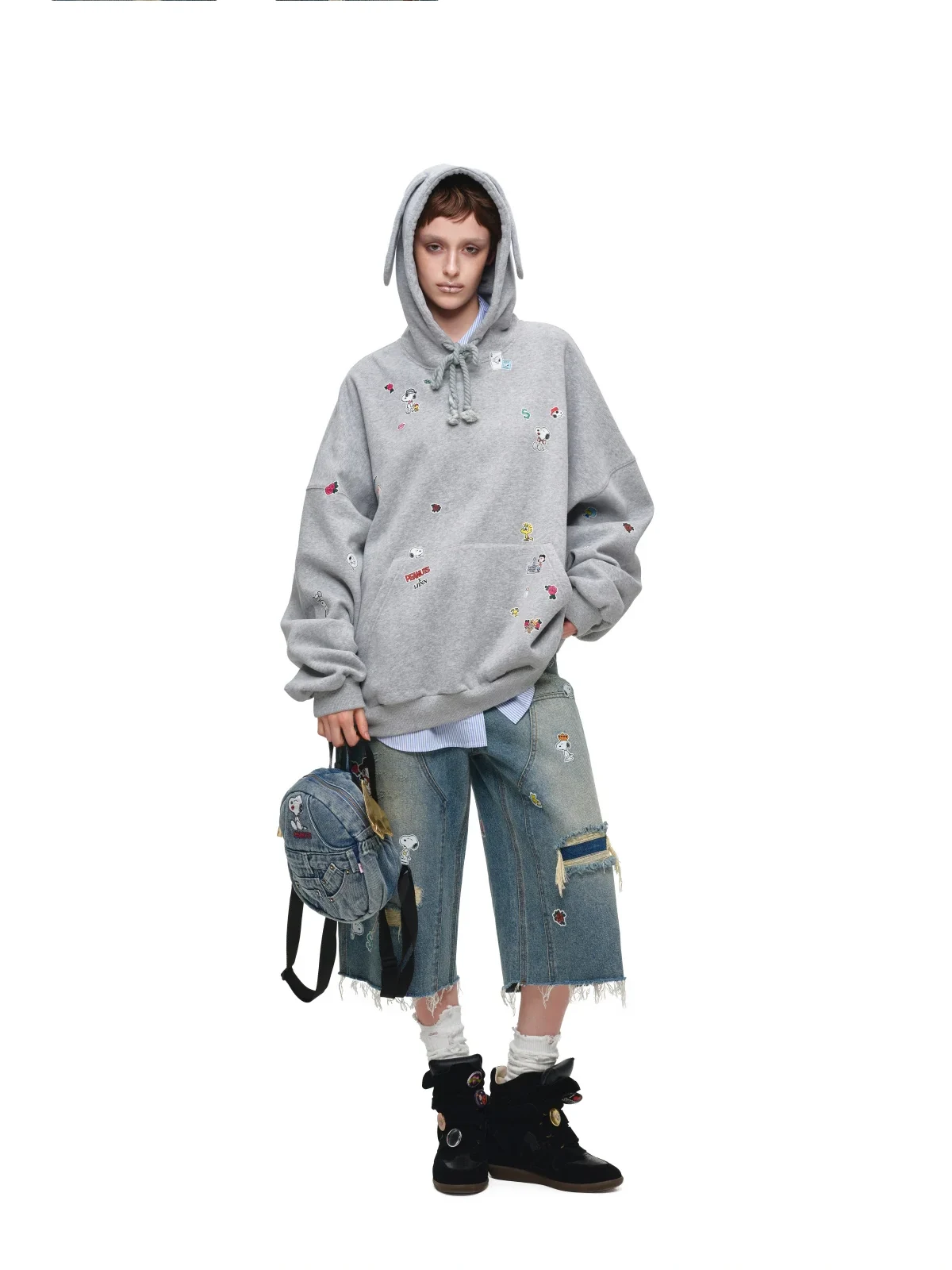 1Jinn X Snoopy Sticker Print Cropped Baggy Jeans 18
