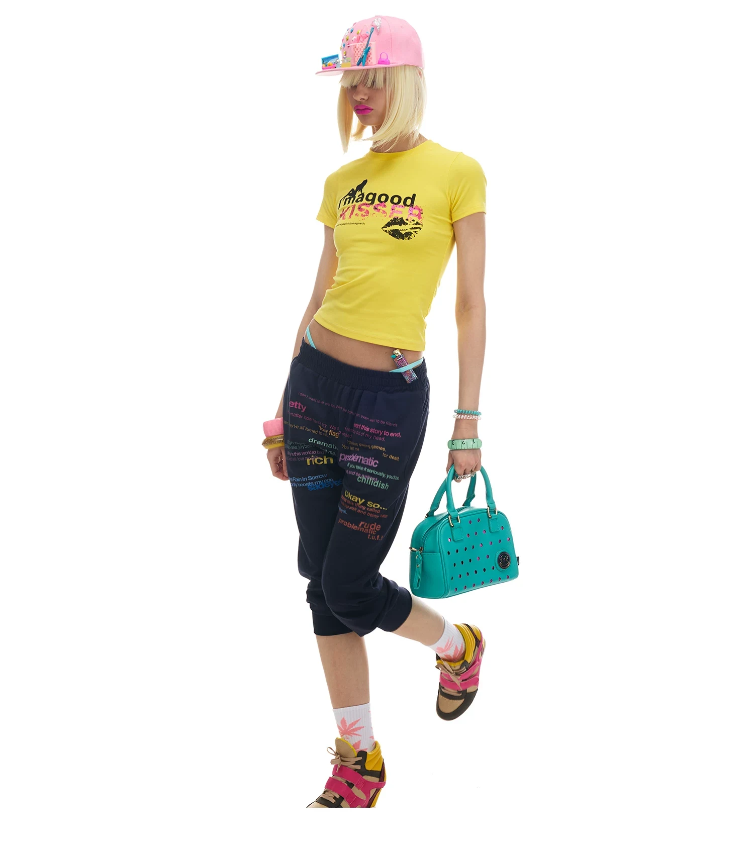 Norgira Slogan Print Cuffed Cropped Sweatpants 5