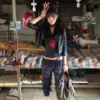 Norgira Slogan Print Cuffed Cropped Sweatpants 10